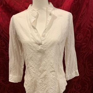 GAP Eyelet White Top